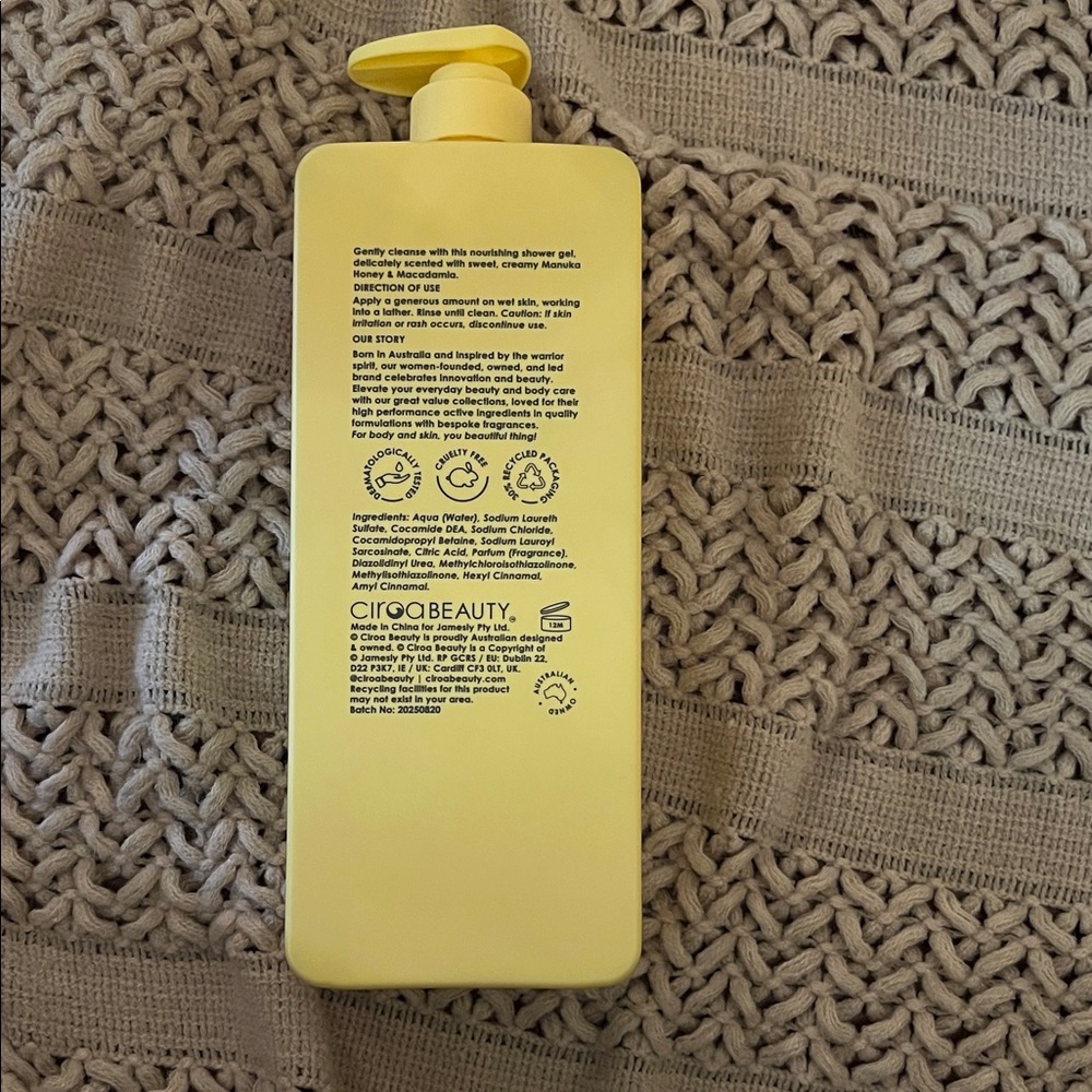 Ciroa body wash Manuka Honey & Macadamia Soothe and Hydrate NEW UNOPENED - Picture 2 of 2